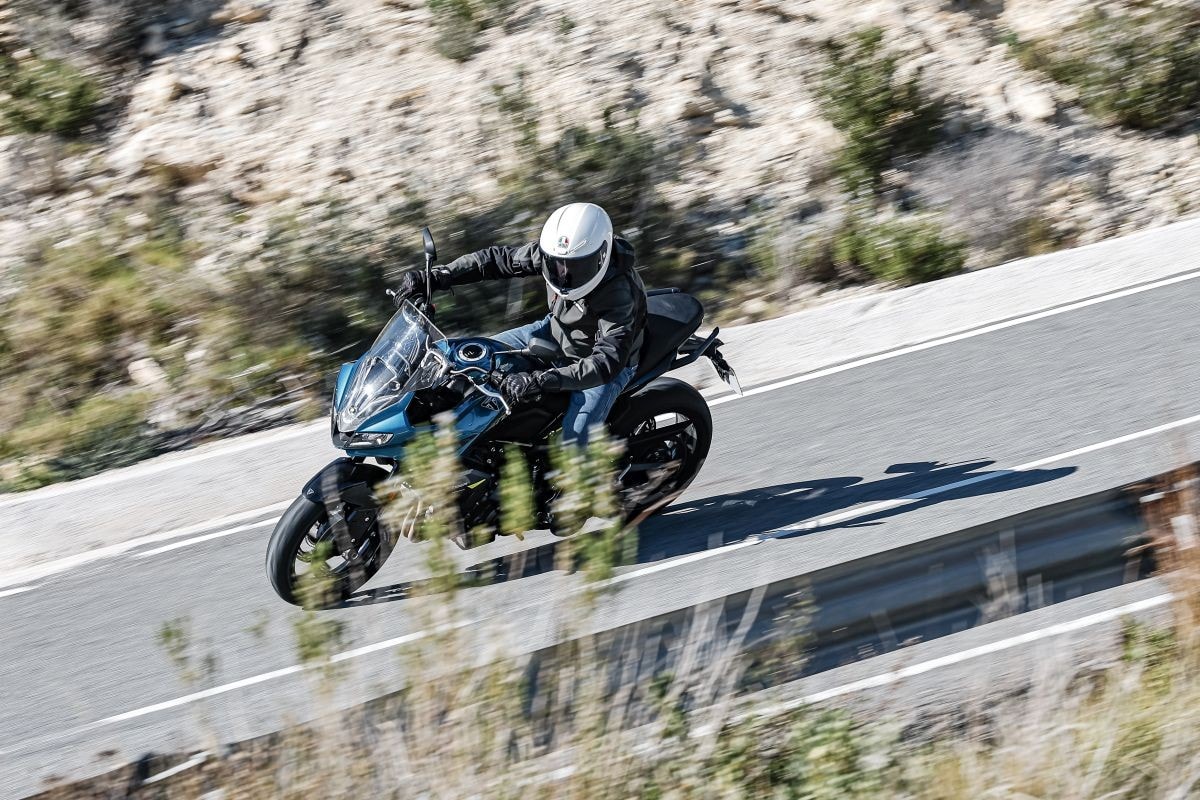 La prova della Triumph Tiger Sport 660 e della giacca Acerbis Ramsey Vented Long- -DueruoteTG #265